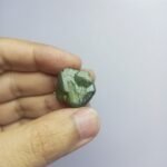 Natural Epidote Crystal 72.80ct Pakistan Rough Specimen - Image 4