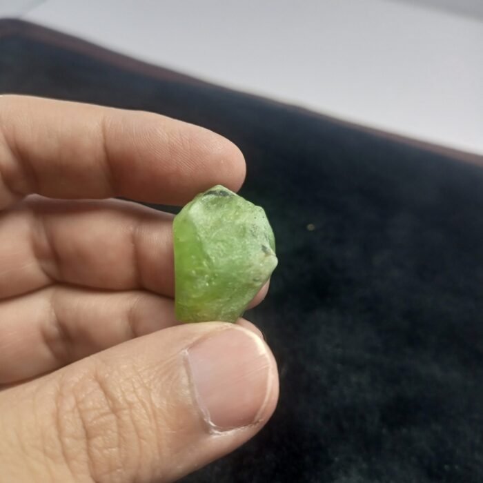 Natural Peridot Crystal 50ct Pakistan Facet Grade Rough - Image 7
