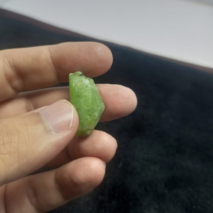 Natural Peridot Crystal 50ct Pakistan Facet Grade Rough - Image 10