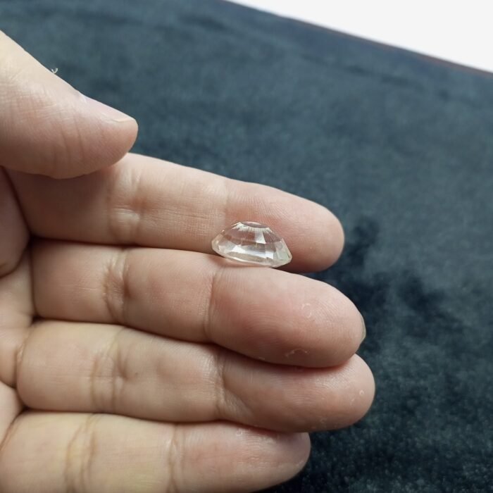 9.90ct Natural Quartz Owl Cut Gemstone From Pakistan For Jewelry - Image 5