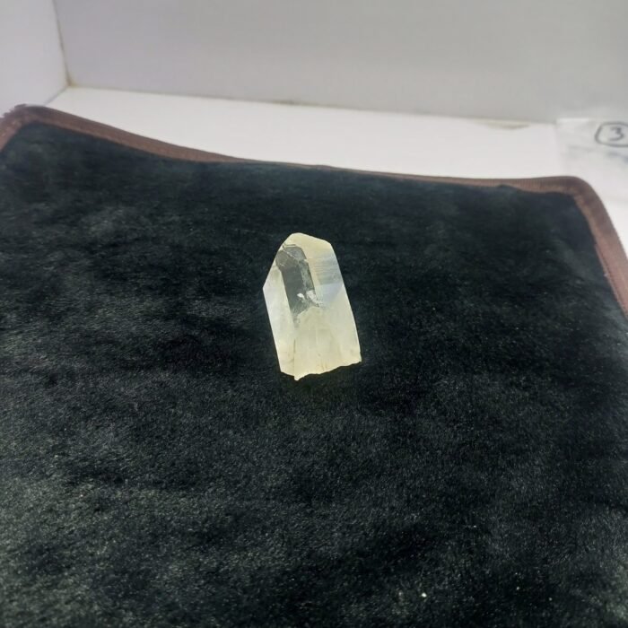 Natural Quartz Crystal 49g Pakistan Facet Rough Specimen - Image 3