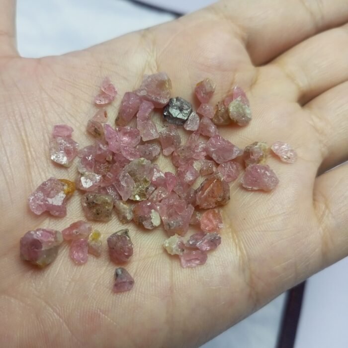 Natural Spinel Rough Lot 75ct Small Crystals Afghanistan - Image 5